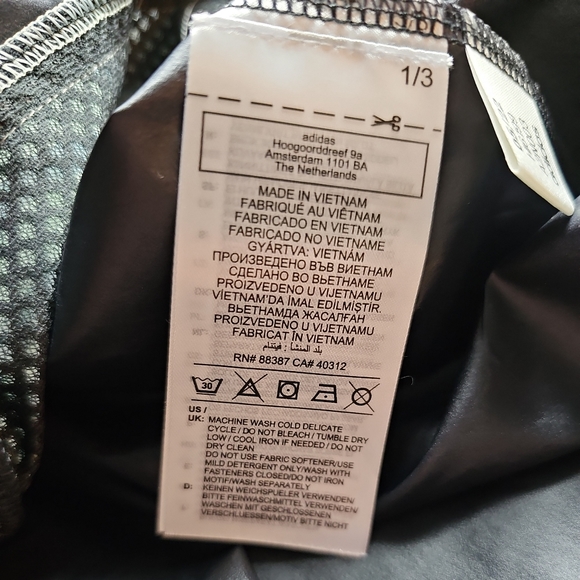 adidas Terrex Trail Running Printed Wind Jacket Linen Green Magic Grey - Picture 8 of 8